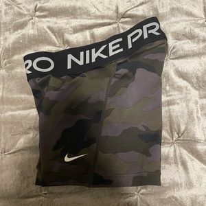Nike pros